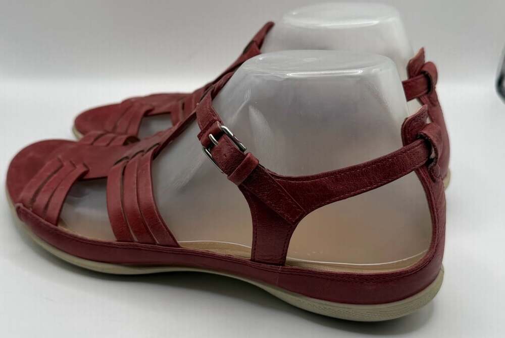 ECCO Red Leather Sandals Size 41 Gladiator Strappy Flat - Picture 4 of 8